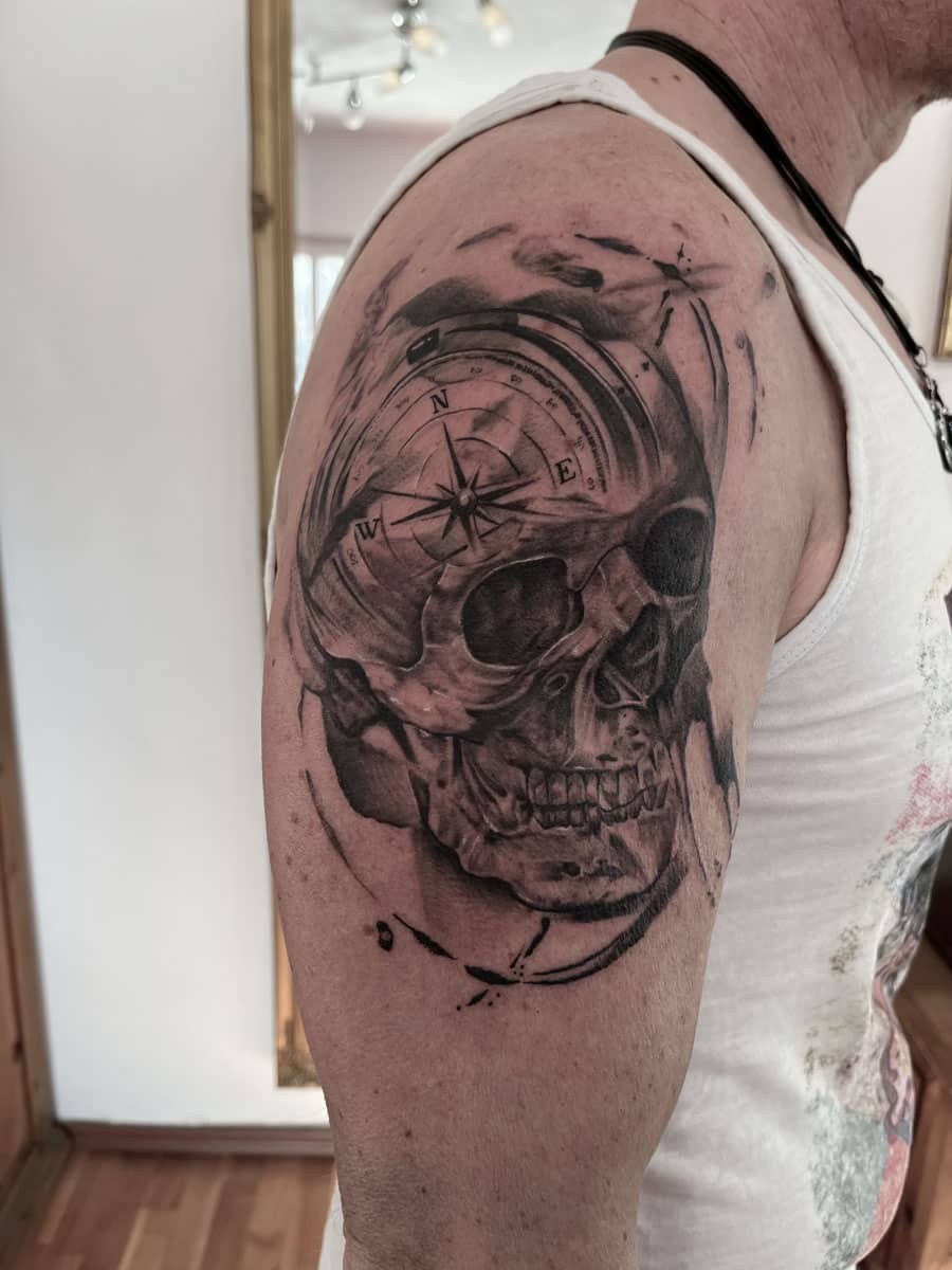 Tattoostudio Good Vibes Ink by Pablo Komar